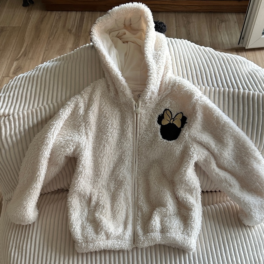 Adorable Minnie Mouse Cream Kids Hoodie with Character Patch